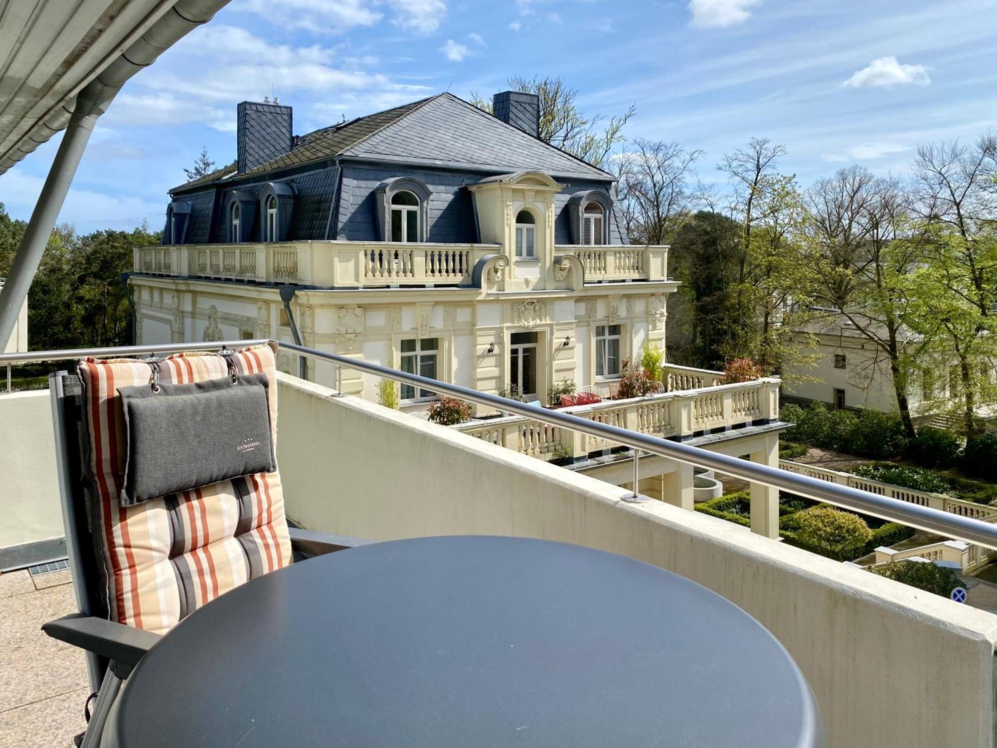 Residenz Bleichröder - Ferienwohnung Charlotte Ostseebad Heringsdorf Exterior foto